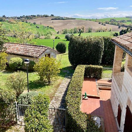 S214 - Sirolo, Trilocale Con Giardino In Zona Tranquilla Daire Dış mekan fotoğraf